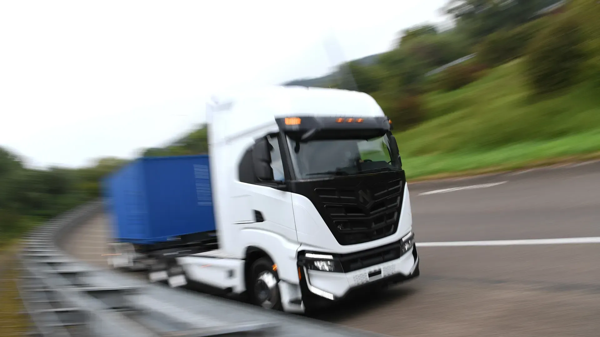 Nikola Corporation Files for Chapter 11 Bankruptcy Amid Financial Turmoil